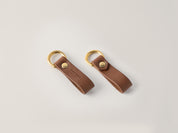 Brelok do kluczy na półkółku z inicjałami