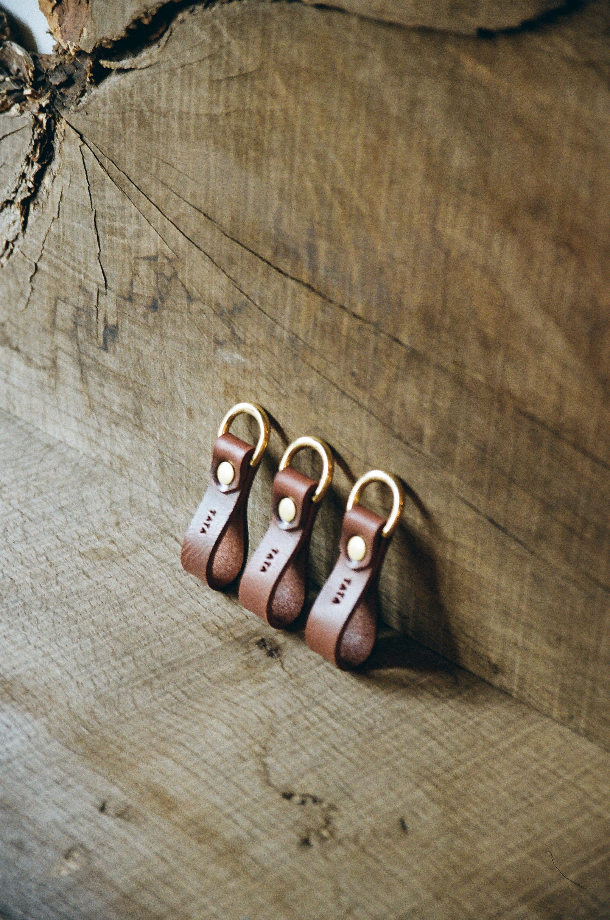 Brelok do kluczy z napisem TATA