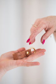 Brelok z napisem MAMA ♡